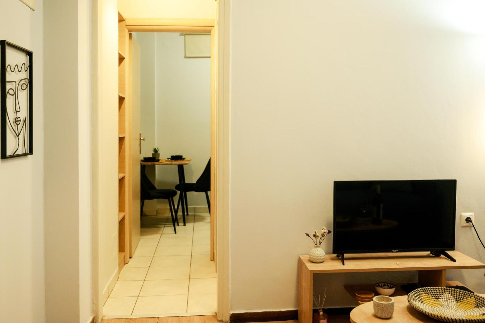 Ferienwohnung Modern Downtown Flat By Golden H&R Thessaloniki Exterior foto